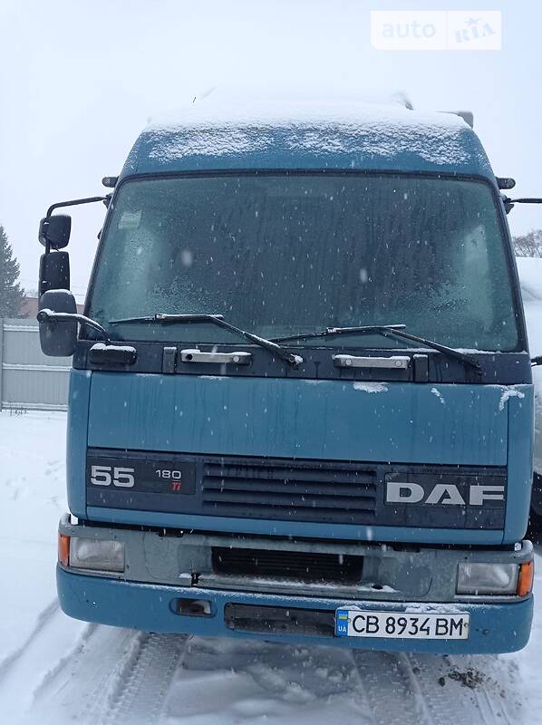 Вантажний фургон DAF 55