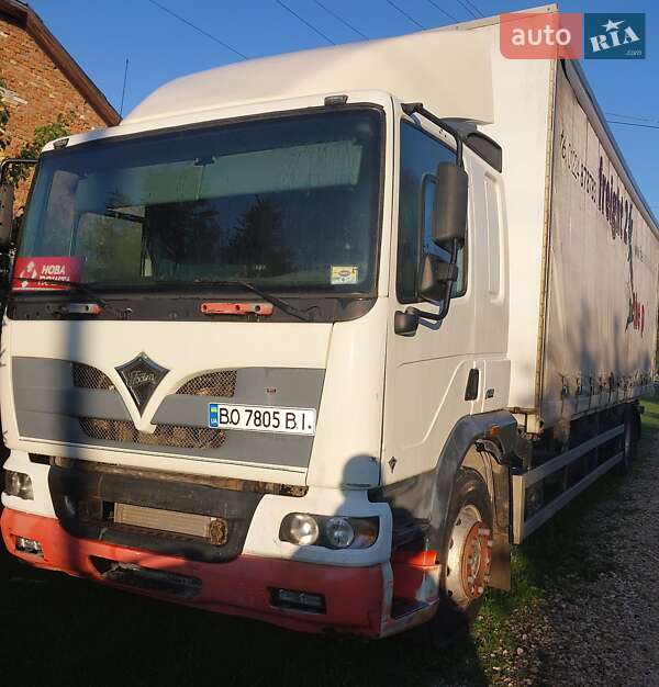 Тентований DAF 65