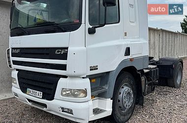 Тягач DAF 85 2001 в Костополе