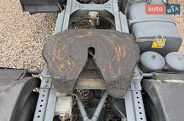 Тягач DAF 85 2001 в Костополе