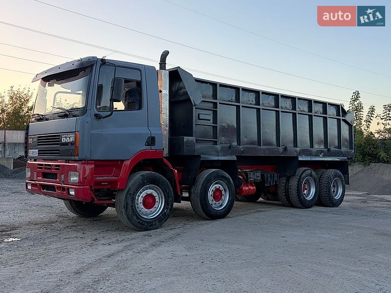 Самоскид DAF 85