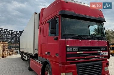 DAF 95  2002