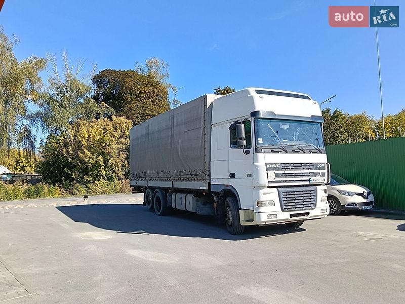 Тентованый DAF 95