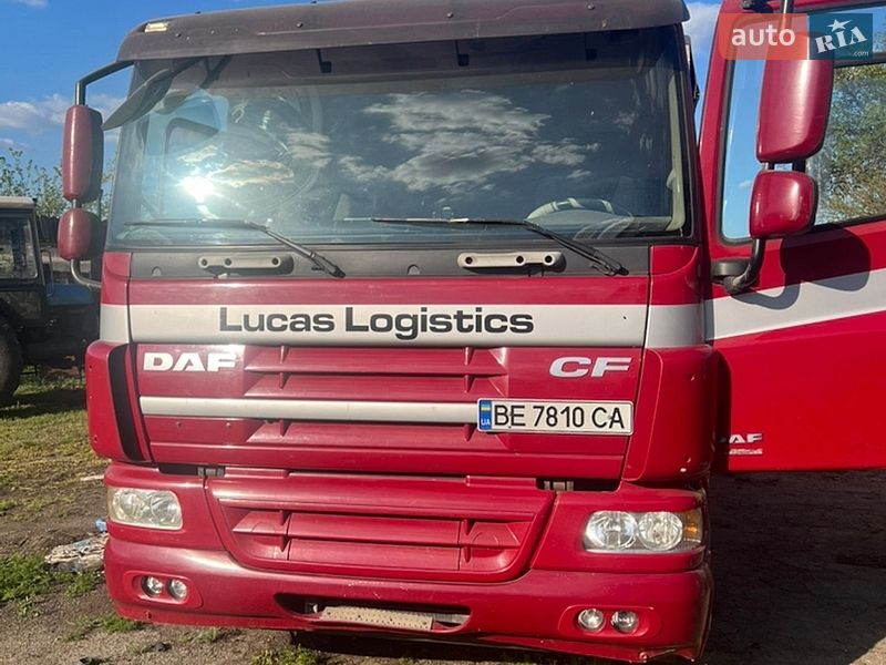 Самосвал DAF CF 75