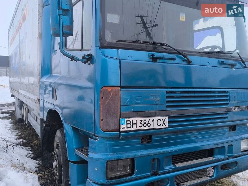 Вантажний фургон DAF CF 75
