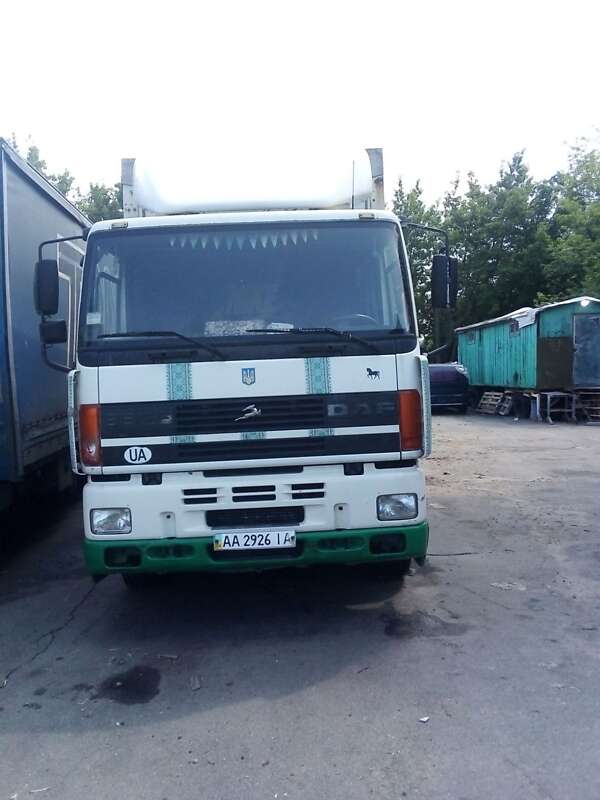 Тентованый DAF CF 85