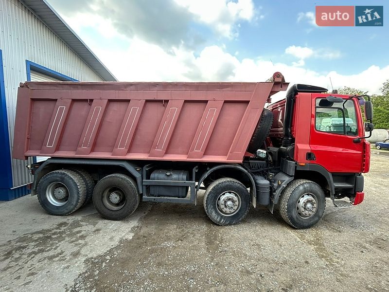 Самосвал DAF CF 85 2001 в Надворной