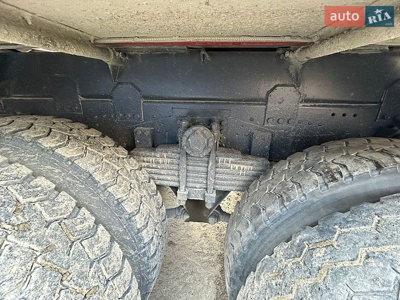 Самосвал DAF CF 85 2001 в Надворной