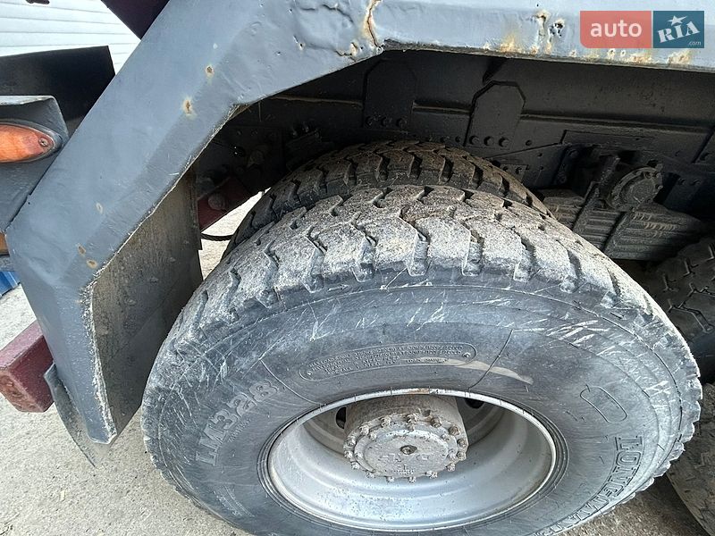 Самосвал DAF CF 85 2001 в Надворной