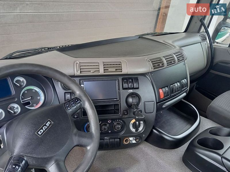 Тягач DAF CF 85 2013 в Бучачі