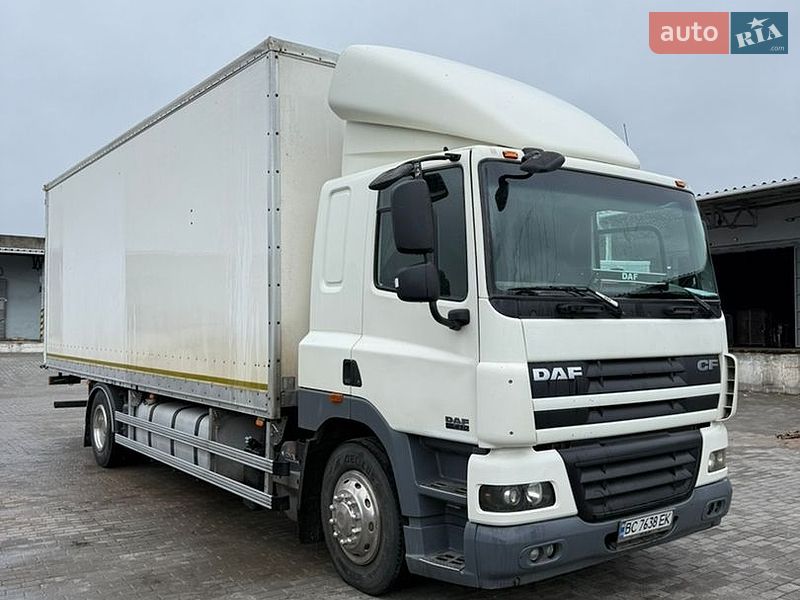 Вантажний фургон DAF CF 85