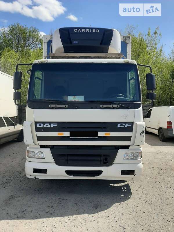 Вантажівки DAF CF