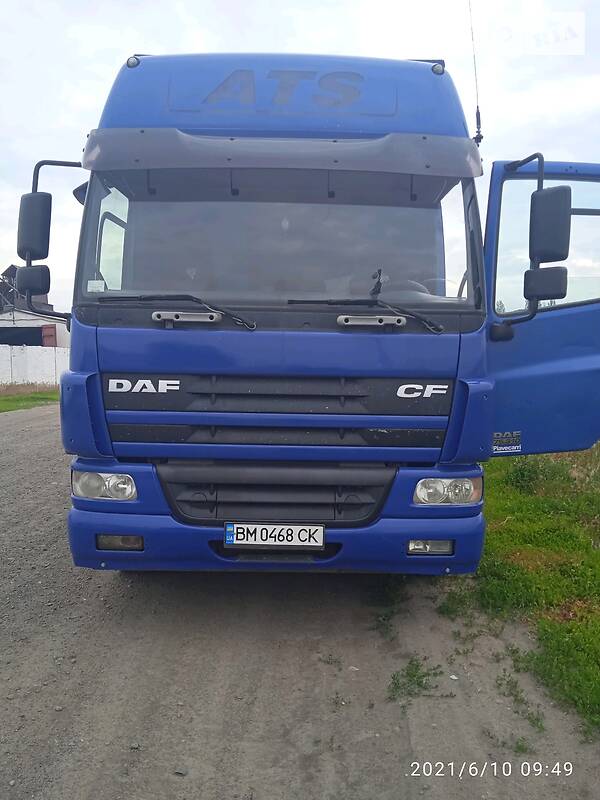 Тентований DAF CF