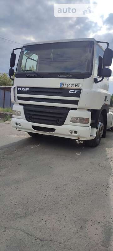 Тягач DAF CF