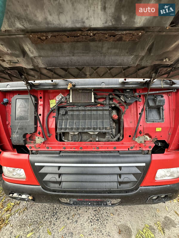 Тягач DAF CF 2008 в Жашкове