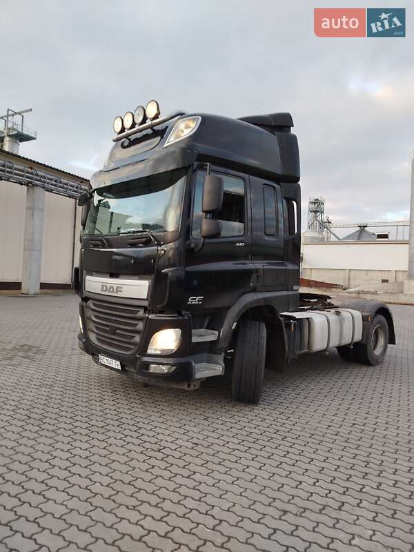 Тягач DAF CF 2015 в Львові фото 2 Тягач DAF CF 2015 в Львові