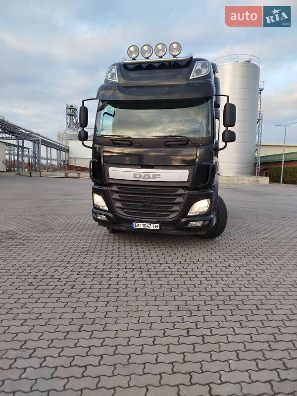 Тягач DAF CF 2015 в Львові фото 7 Тягач DAF CF 2015 в Львові