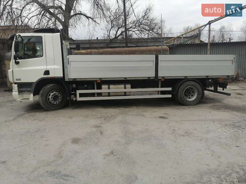 Борт DAF CF