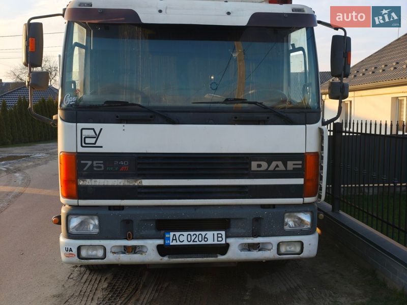 Тентованый DAF CF