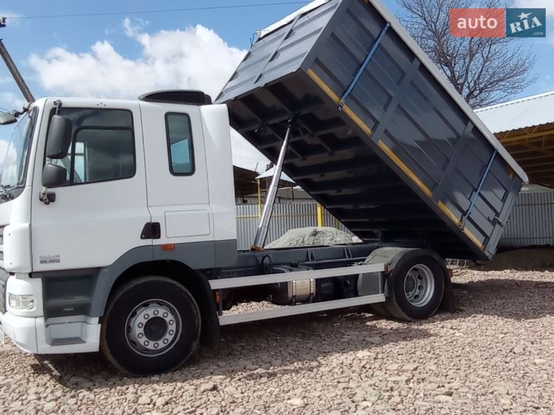 Самосвал DAF CF