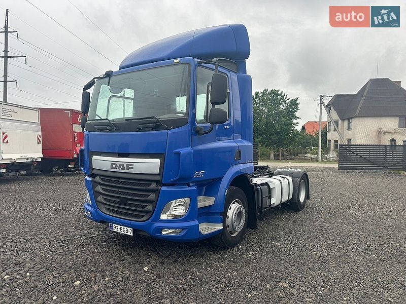 Тягач DAF CF 2015 в Луцке