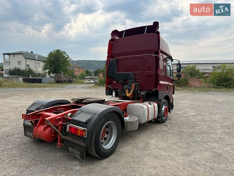 Тягач DAF CF 2011 в Бережанах