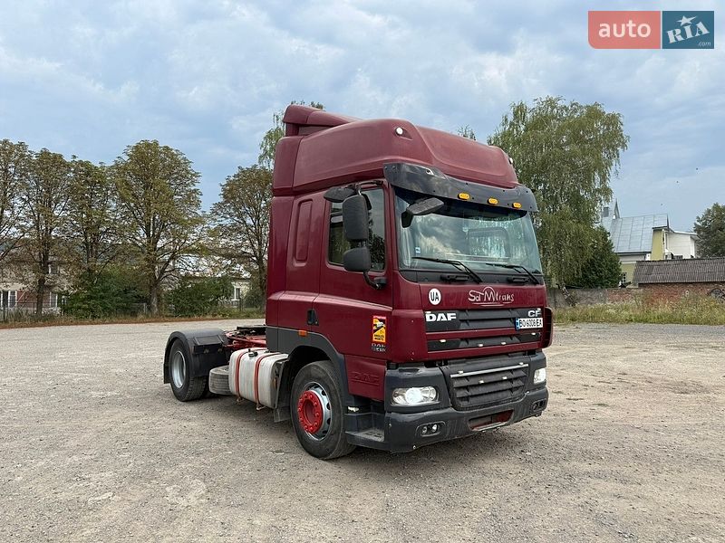 Тягач DAF CF 2011 в Бережанах