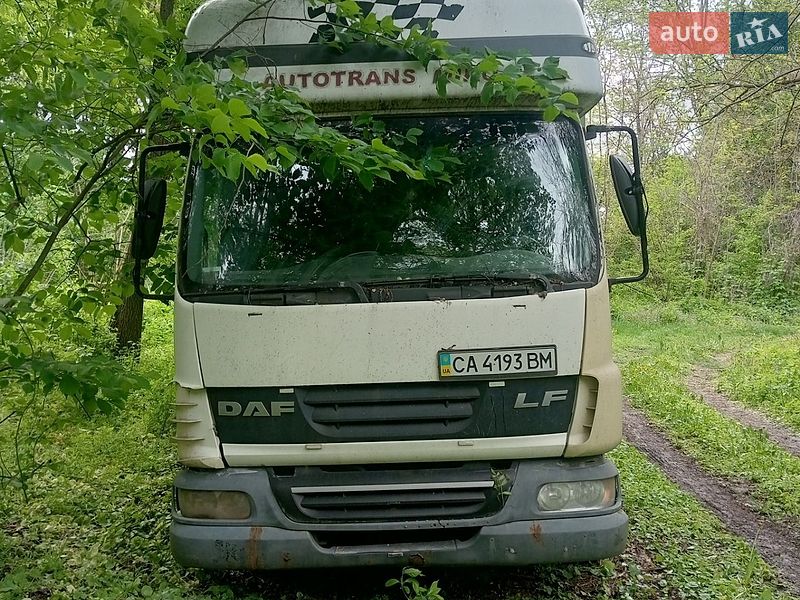 Тентованый DAF FA