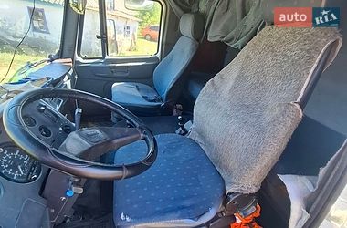 Грузовой фургон DAF FA 2001 в Кропивницком