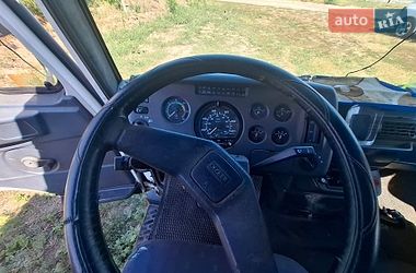 Грузовой фургон DAF FA 2001 в Кропивницком