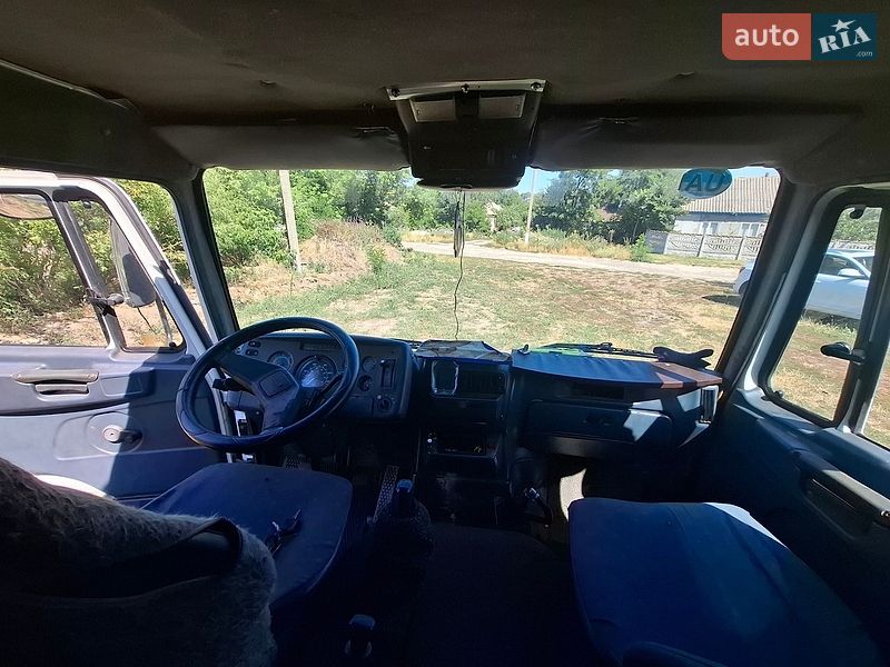 Грузовой фургон DAF FA 2001 в Кропивницком