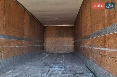 Грузовой фургон DAF FA 2001 в Кропивницком