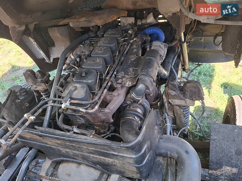 Грузовой фургон DAF FA 2001 в Кропивницком