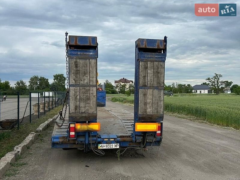 Тягач DAF FT 2001 в Кам'янському