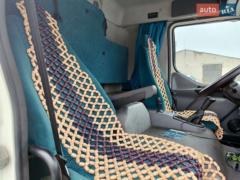 Эвакуатор DAF LF 2004 в Ковеле