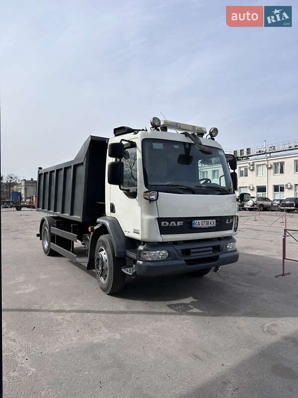 Самосвал DAF LF