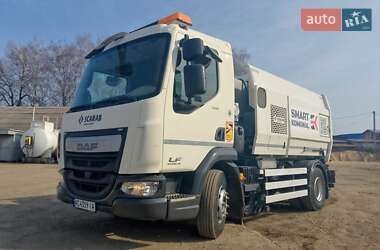 Подметальная машина DAF LF 2015 в Луцке