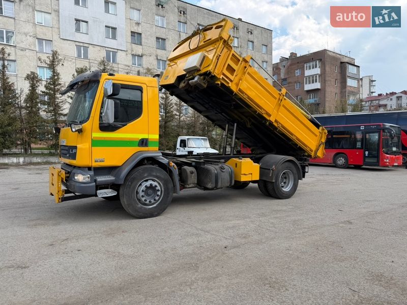 Самосвал DAF LF