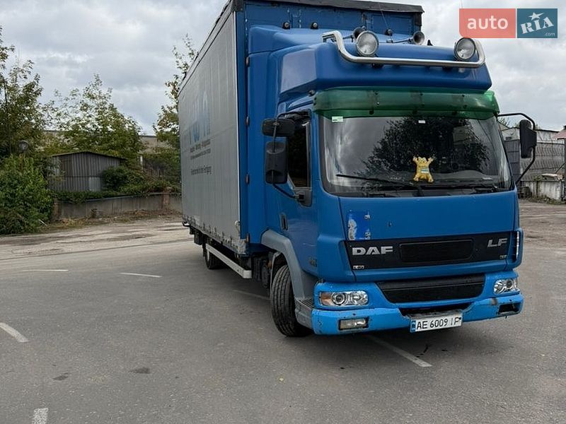 Тягач DAF LF 2004 в Черкассах фото Тягач DAF LF 2004 в Черкассах