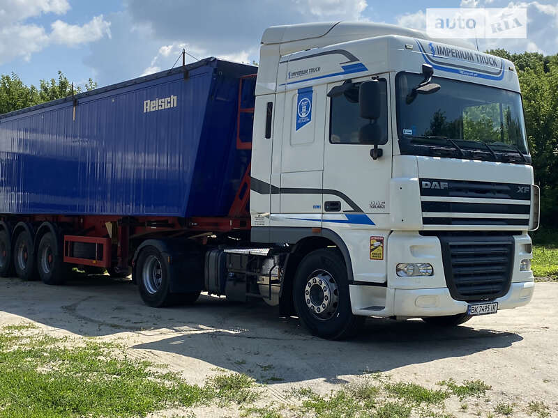 Зерновоз DAF XF 105