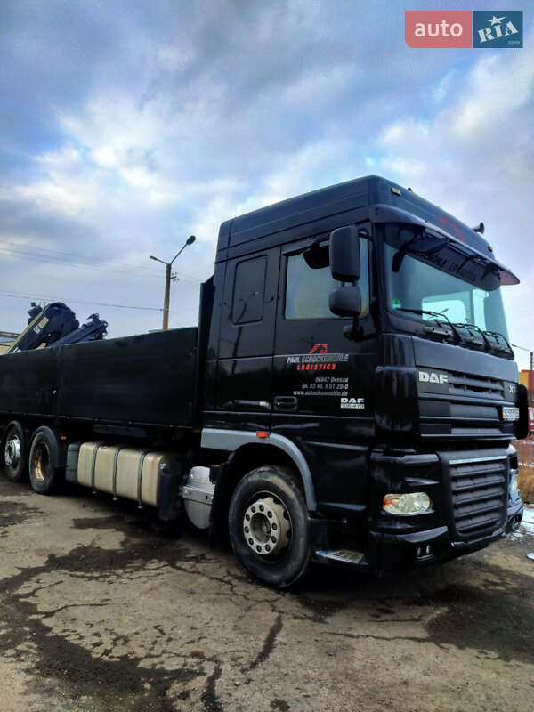 Кран-маніпулятор DAF XF 105