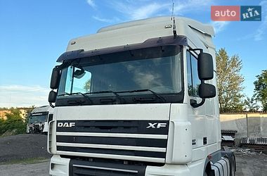 Тягач DAF XF 105 2011 в Мукачево