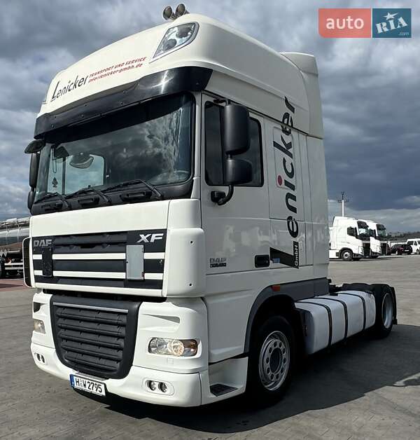 Вантажний фургон DAF XF 460 FT