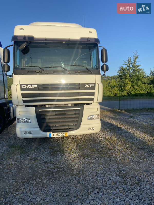 Тягач DAF XF 460 FT