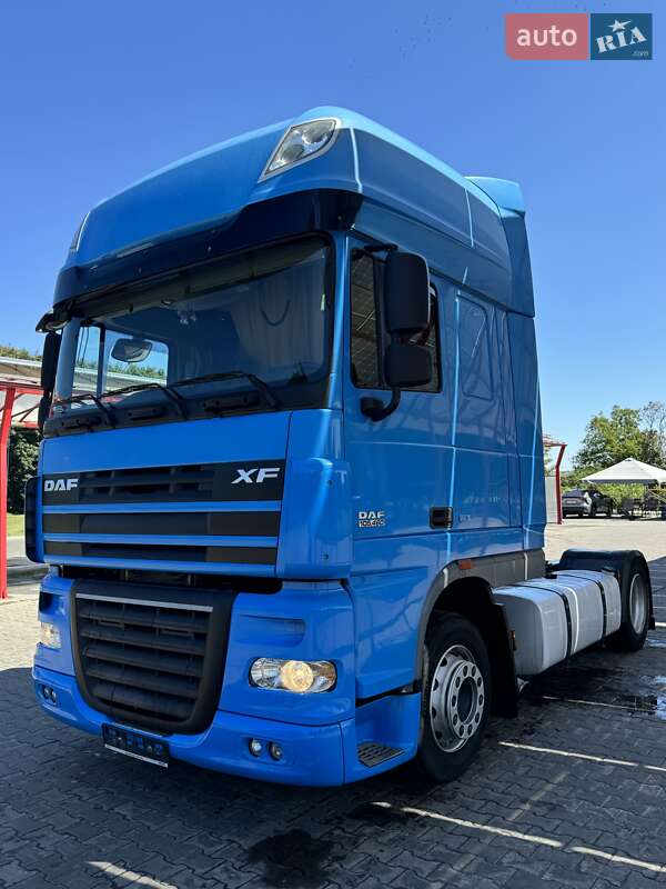 Грузовой фургон DAF XF 460 FT