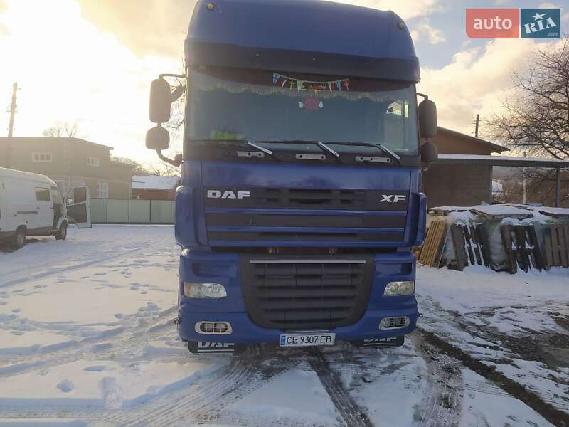 Тентований DAF XF 460 FT