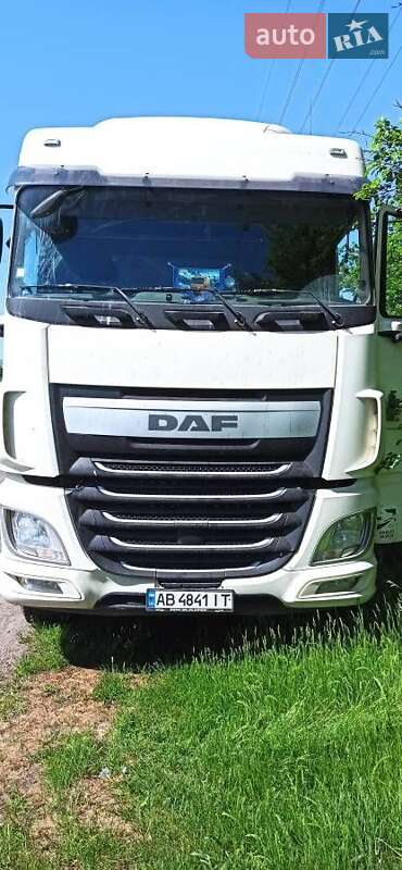 Зерновоз DAF XF 460 FT
