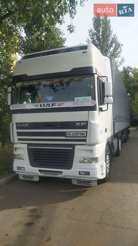 Тягач DAF XF 95.430
