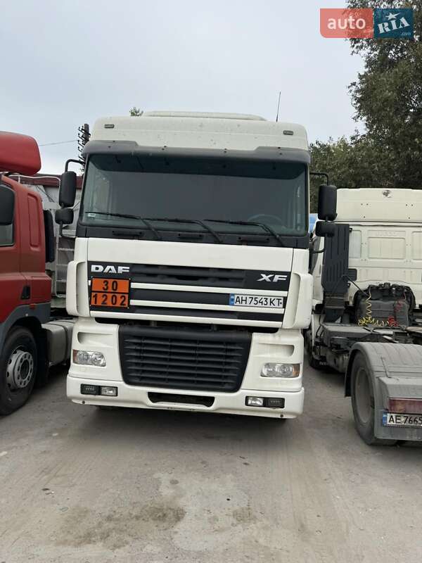 Тягач DAF XF 95.480