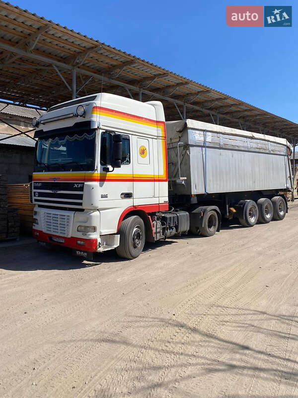 Самоскид DAF XF 95